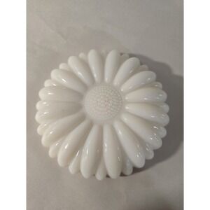 Vintage Milk Glass Sunflower/Daisy Trinket-Ring Dish